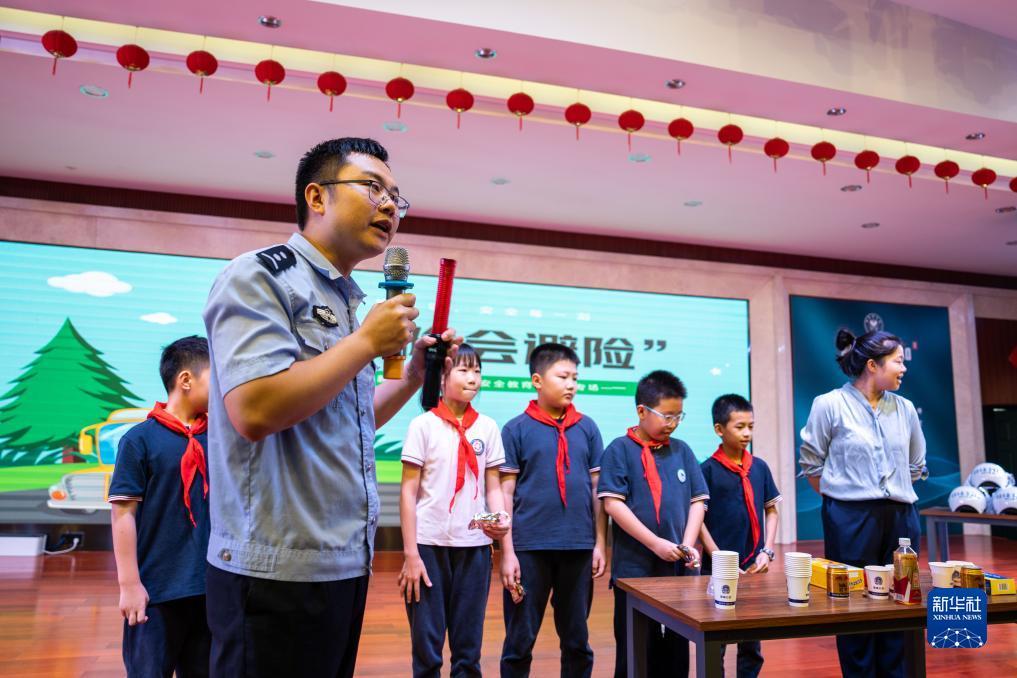 棋牌门户网